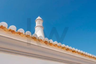 Moradia T4 para Venda em Loule (São Sebastião)