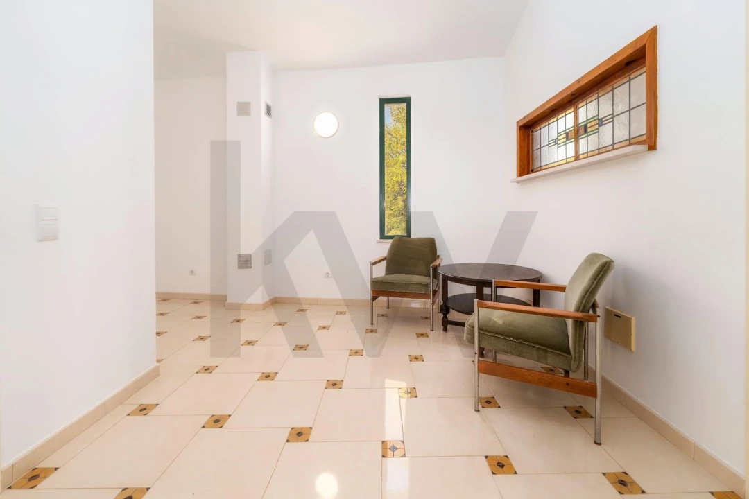 Moradia T4 para Venda em Loule (São Sebastião) Foto 28