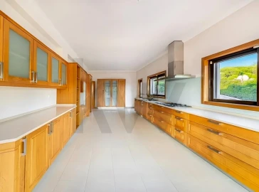 Moradia T6 para Venda em Alcabideche