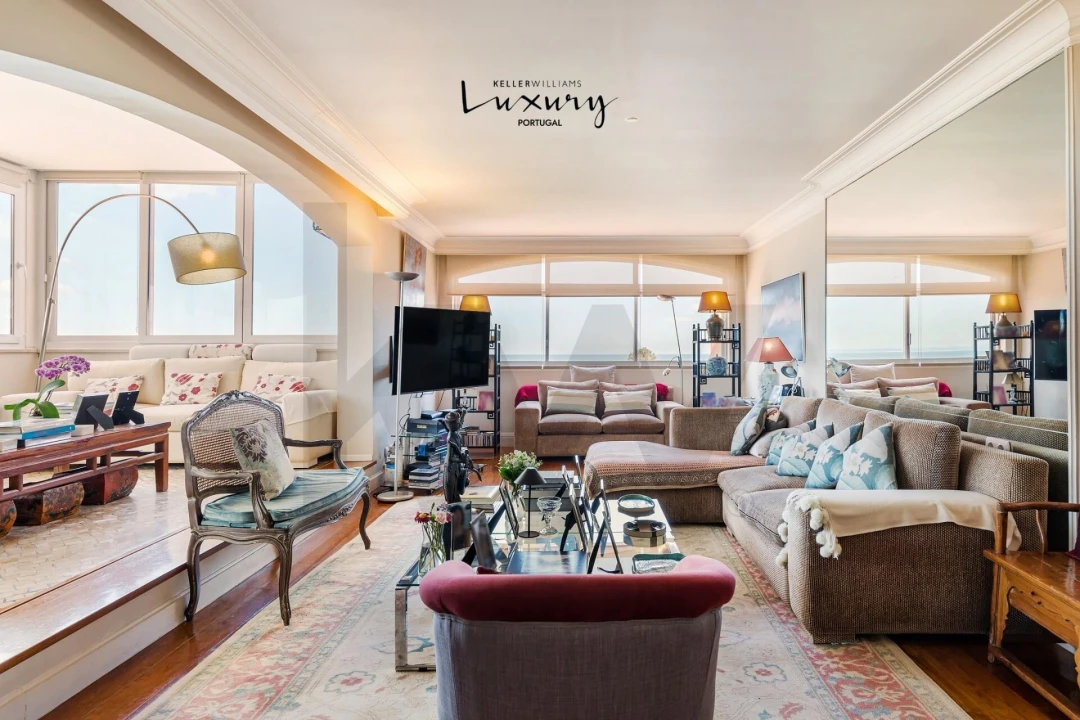 Apartamento T4 para Venda em Cascais e Estoril Foto 3