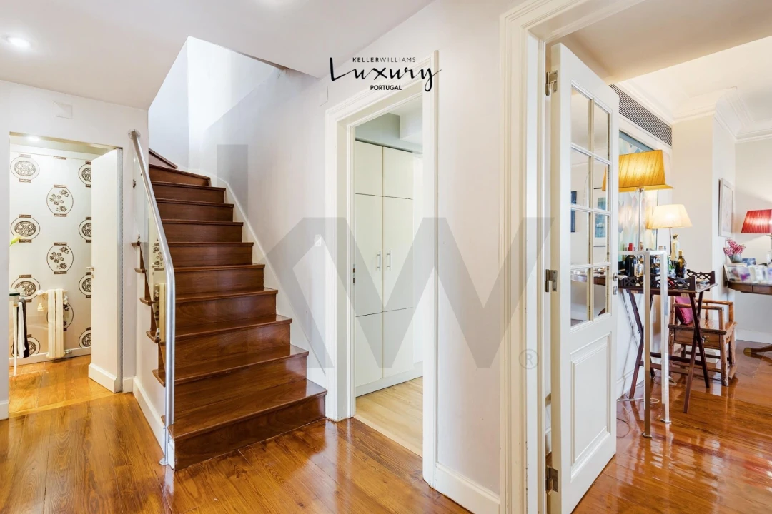 Apartamento T4 para Venda em Cascais e Estoril Foto 13
