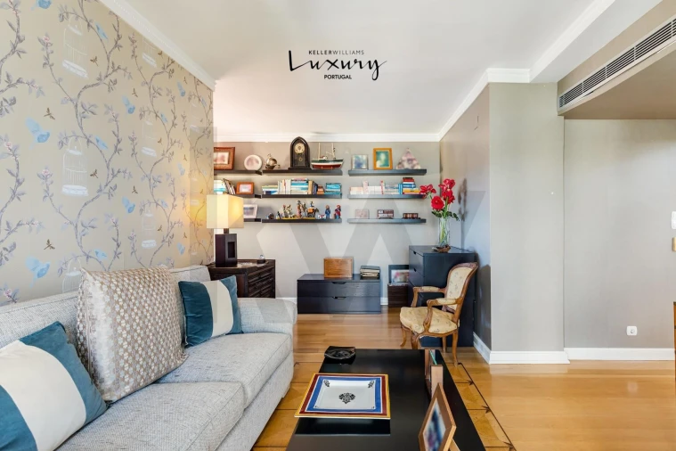 Apartamento T4 para Venda em Cascais e Estoril Foto 19