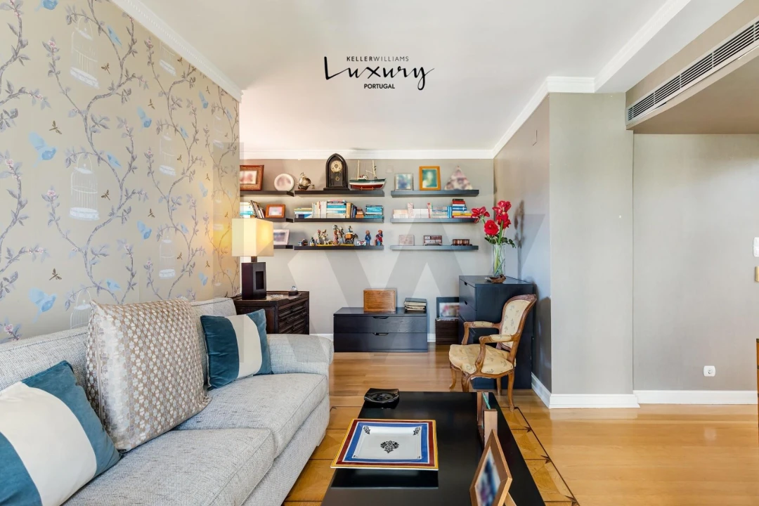 Apartamento T4 para Venda em Cascais e Estoril Foto 19