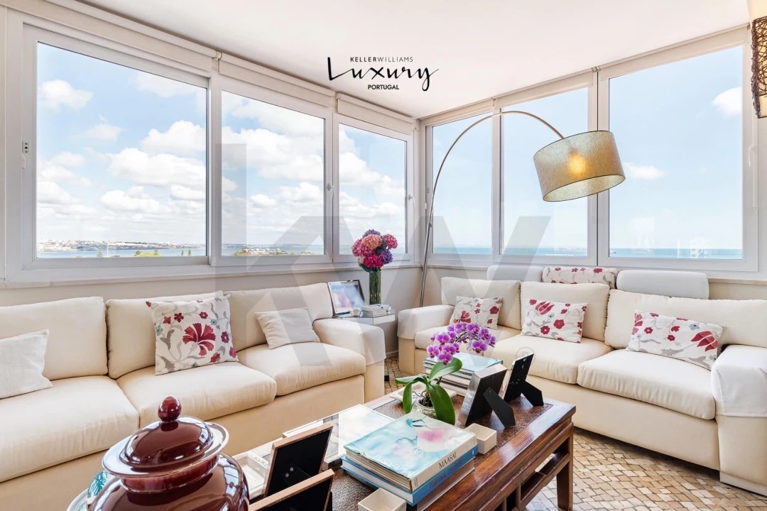 Apartamento T4 para Venda em Cascais e Estoril Foto 2