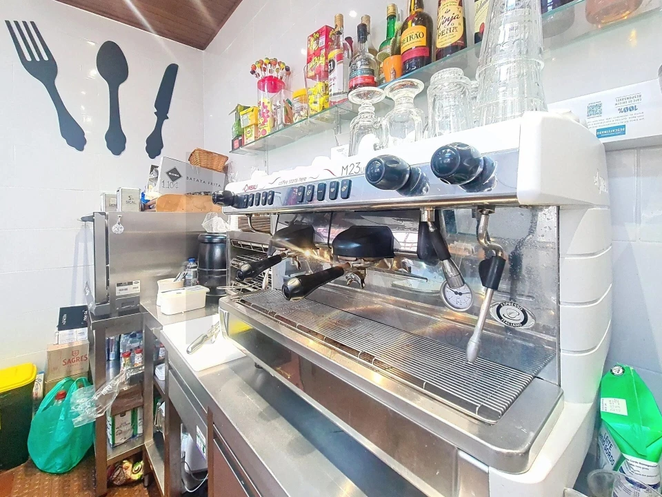 Loja para Trespasse em Alcantara Foto 2