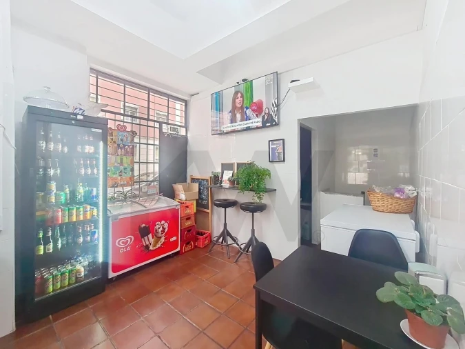 Loja para Trespasse em Alcantara Foto 4