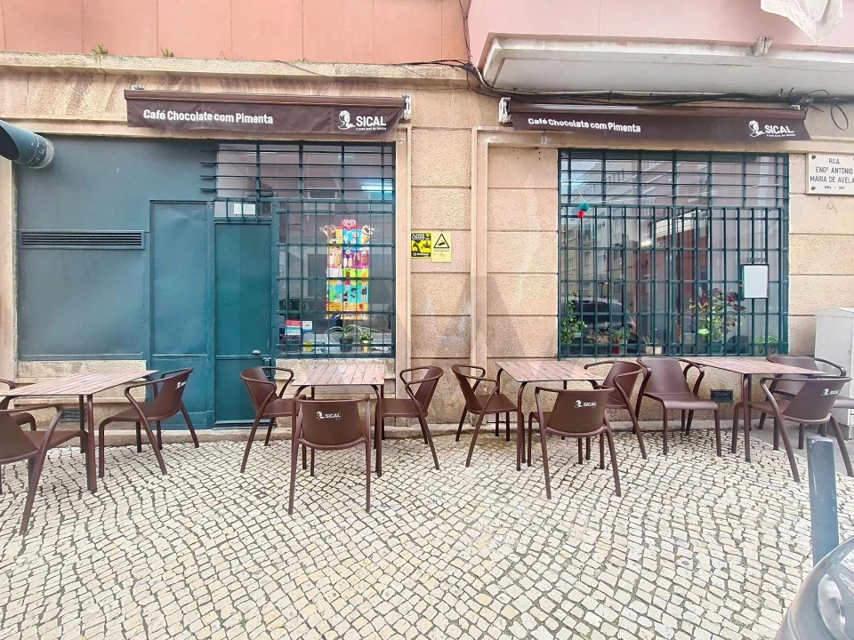 Loja para Trespasse em Alcantara Foto 16