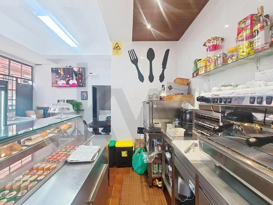 Loja para Trespasse em Alcantara Foto 1