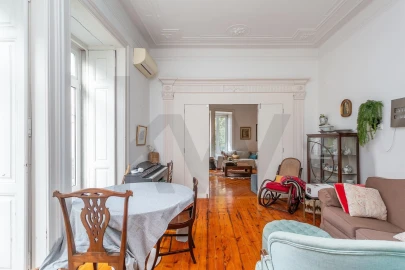 Apartamento T5 para Venda em Avenidas Novas