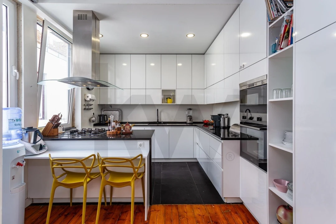 Apartamento T5 para Venda em Avenidas Novas Foto 17