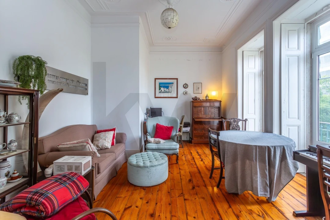 Apartamento T5 para Venda em Avenidas Novas Foto 15