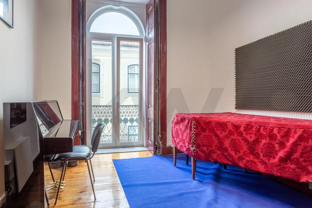 Apartamento T5 para Venda em Santa Maria Maior Foto 4