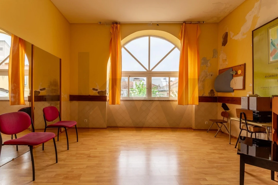 Apartamento T5 para Venda em Santa Maria Maior Foto 29