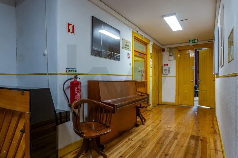 Apartamento T5 para Venda em Santa Maria Maior Foto 31