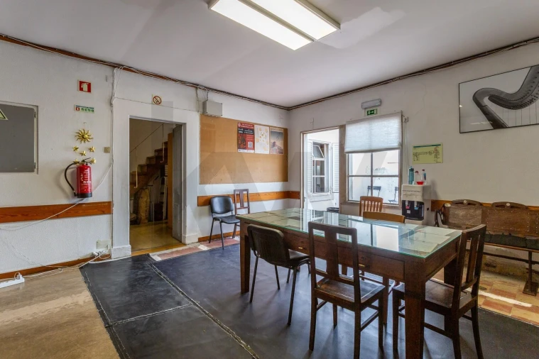 Apartamento T5 para Venda em Santa Maria Maior Foto 13