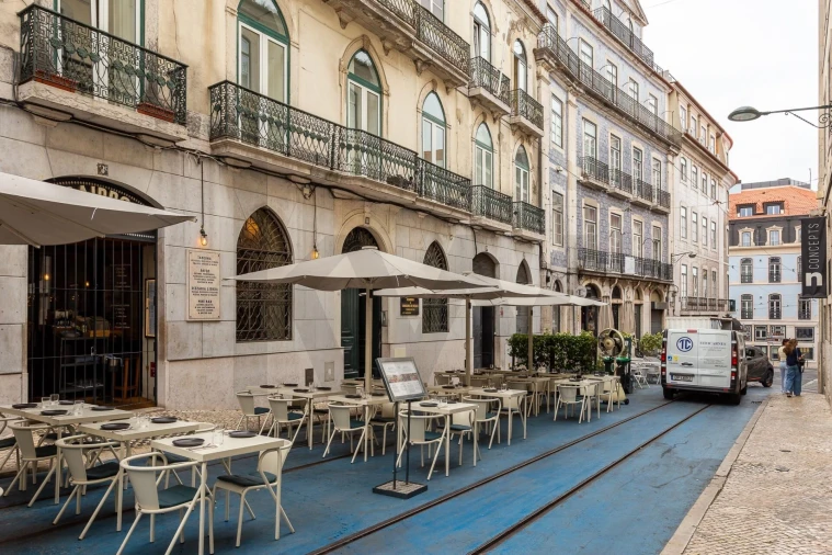 Apartamento T5 para Venda em Santa Maria Maior Foto 36