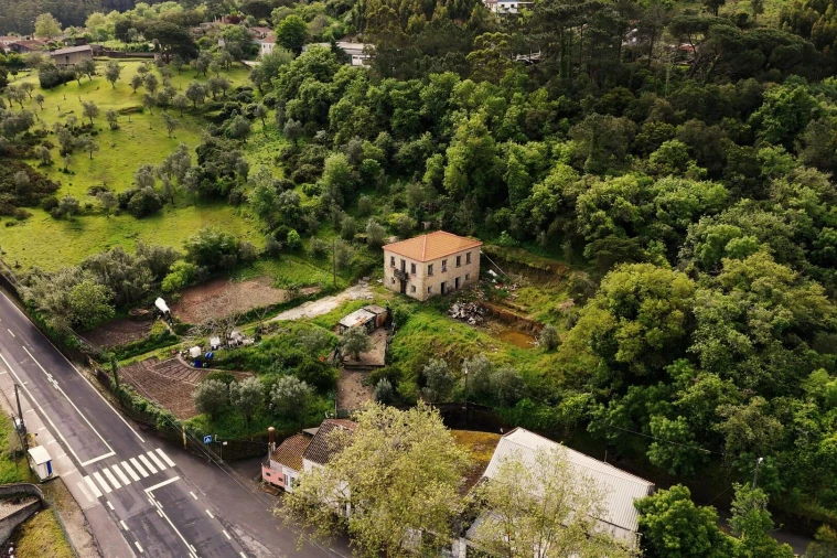 Moradia T5 para Venda em Lousa Foto 4