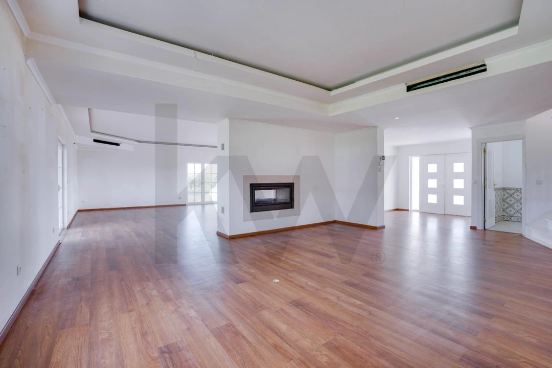 Moradia T1 para Venda em São João das Lampas e Terrugem Foto 1