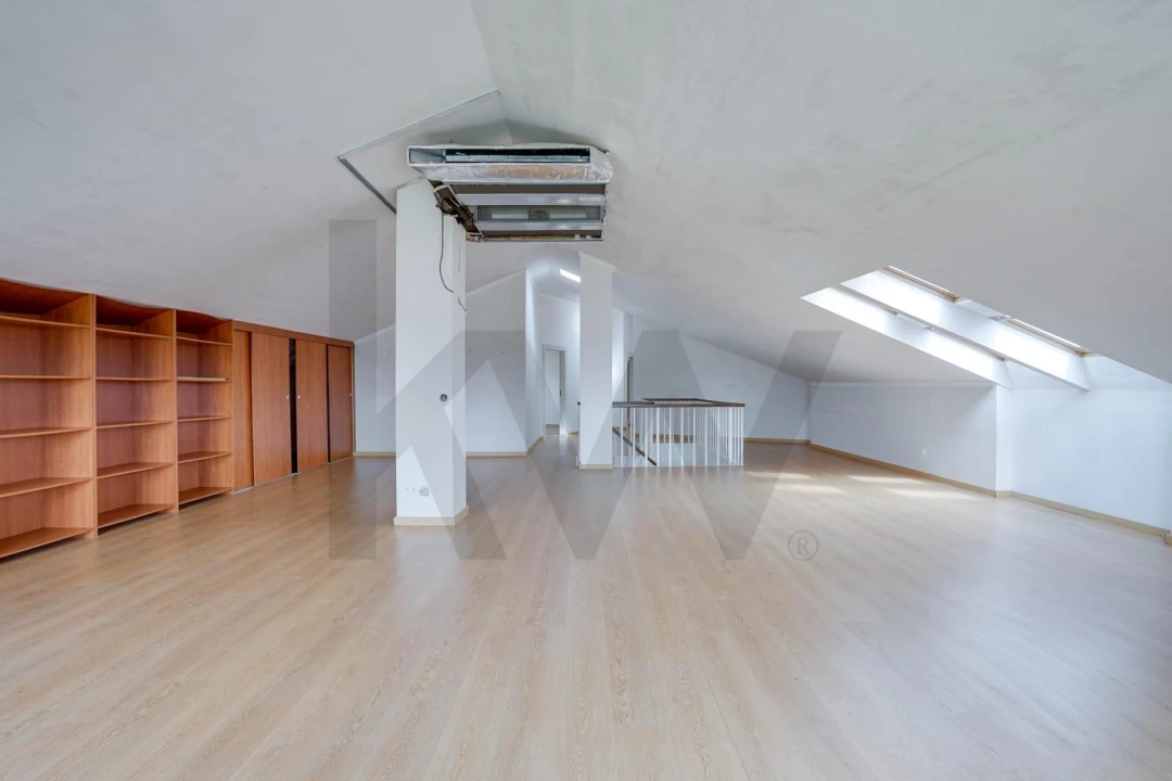 Moradia T1 para Venda em São João das Lampas e Terrugem Foto 31