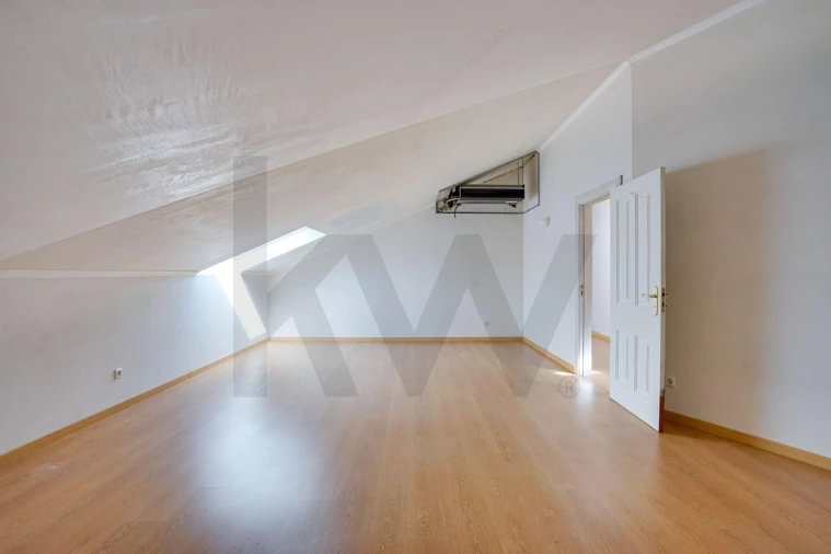 Moradia T1 para Venda em São João das Lampas e Terrugem Foto 35