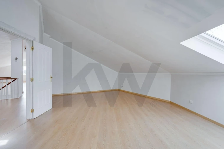 Moradia T1 para Venda em São João das Lampas e Terrugem Foto 34