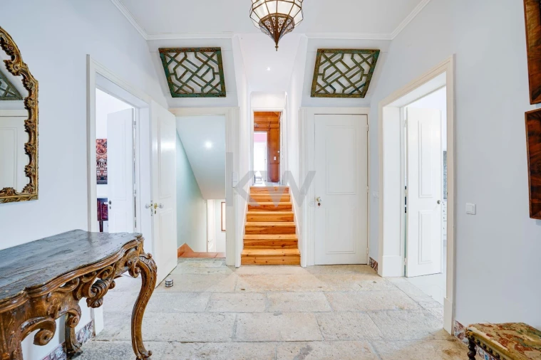 Moradia T6 para Venda em São João das Lampas e Terrugem Foto 4