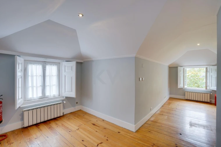 Moradia T6 para Venda em São João das Lampas e Terrugem Foto 41