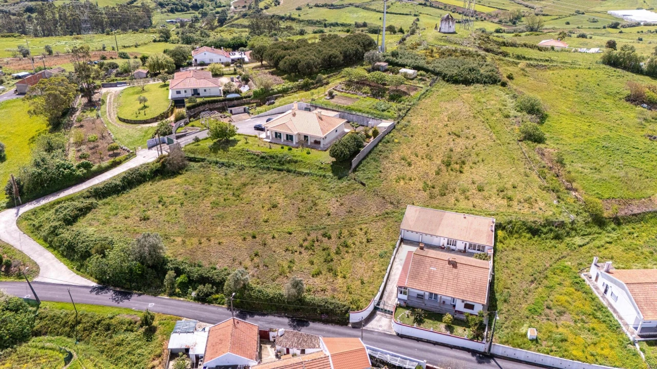 Terreno para Venda em Santo Quintino Foto 4