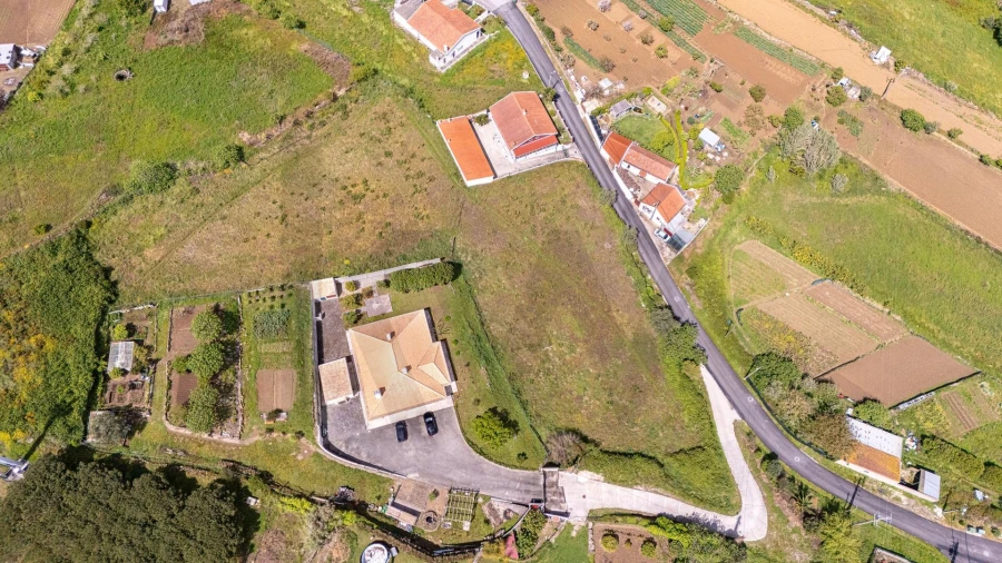 Terreno para Venda em Santo Quintino Foto 12