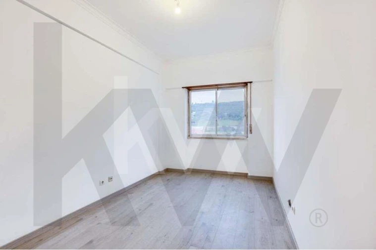 Apartamento T1 para Venda em Póvoa de Santo Adrião e Olival Basto Foto 6