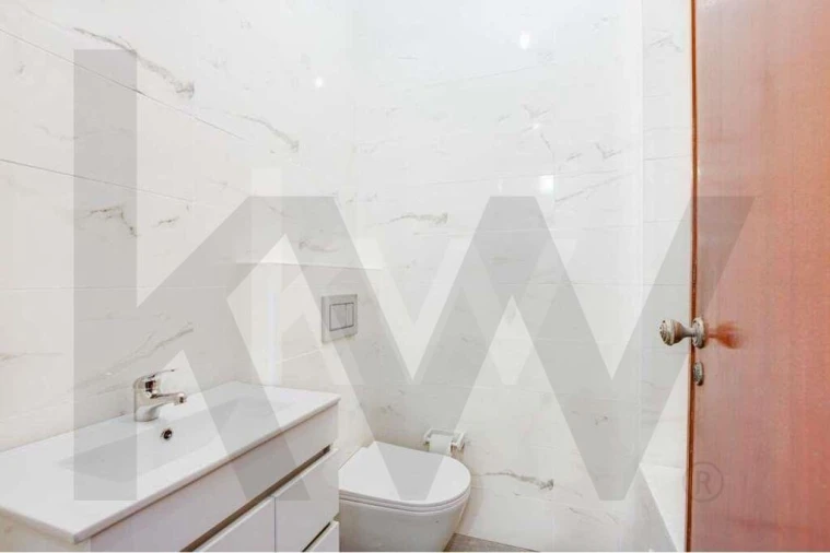 Apartamento T1 para Venda em Póvoa de Santo Adrião e Olival Basto Foto 8