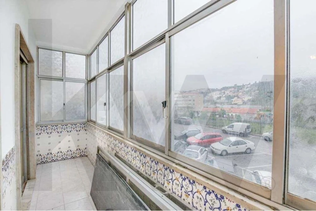 Apartamento T1 para Venda em Póvoa de Santo Adrião e Olival Basto Foto 11