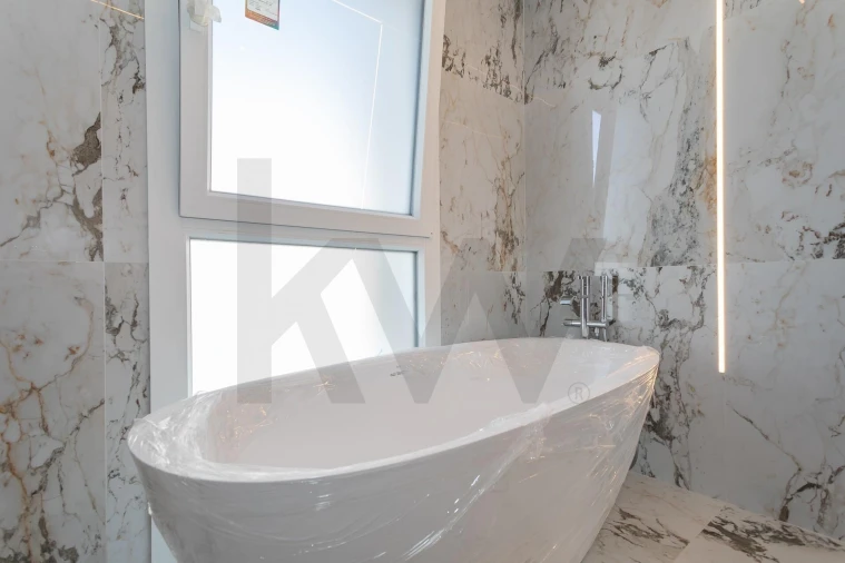 Moradia T4 para Venda em Pontinha e Famões Foto 46