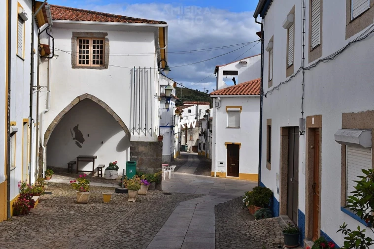 Moradia T2 para Venda em Arez e Amieira do Tejo Foto 21