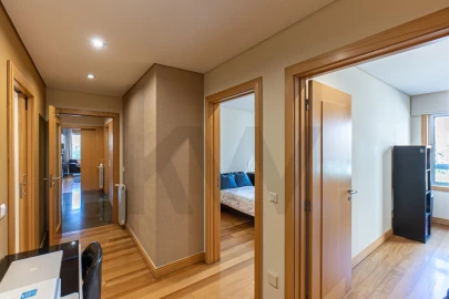 Apartamento T3 para Arrendamento em Ramalde