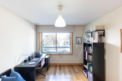 Apartamento T3 para Arrendamento em Ramalde