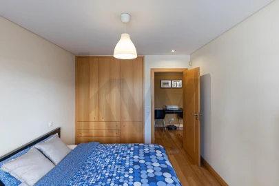 Apartamento T3 para Arrendamento em Ramalde