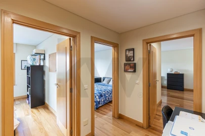 Apartamento T3 para Arrendamento em Ramalde