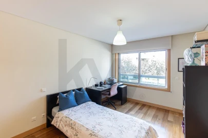 Apartamento T3 para Arrendamento em Ramalde