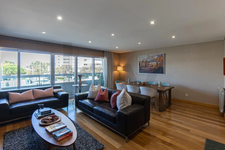 Apartamento T3 para Arrendamento em Ramalde Foto 8