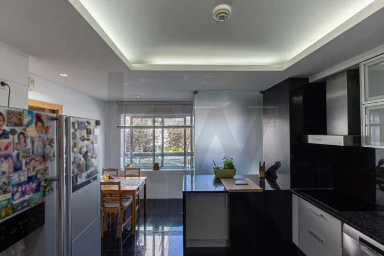 Apartamento T3 para Arrendamento em Ramalde Foto 12