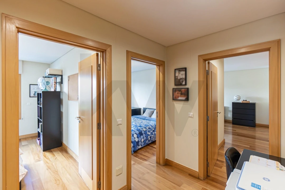 Apartamento T3 para Arrendamento em Ramalde Foto 30