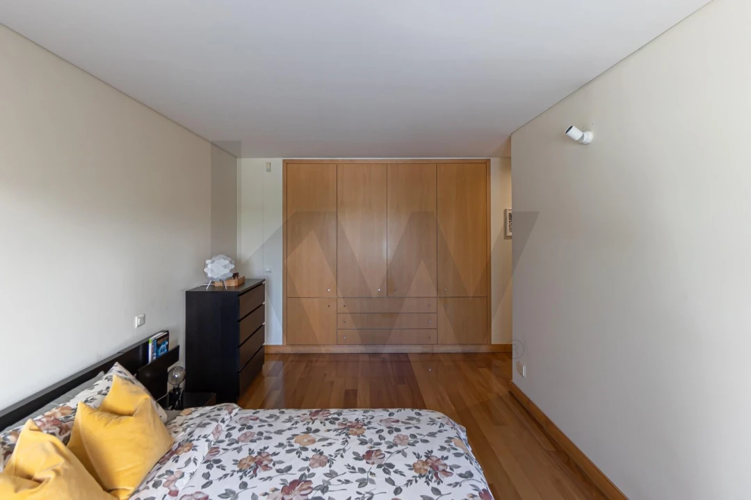 Apartamento T3 para Arrendamento em Ramalde Foto 20