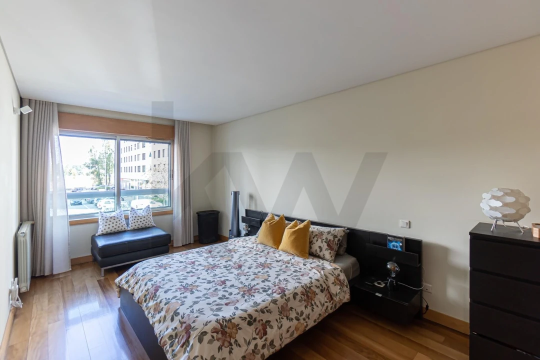 Apartamento T3 para Arrendamento em Ramalde Foto 19