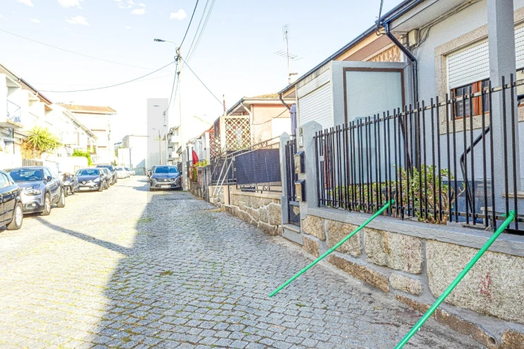 Moradia T3 para Venda em Mafamude e Vilar do Paraíso Foto 3