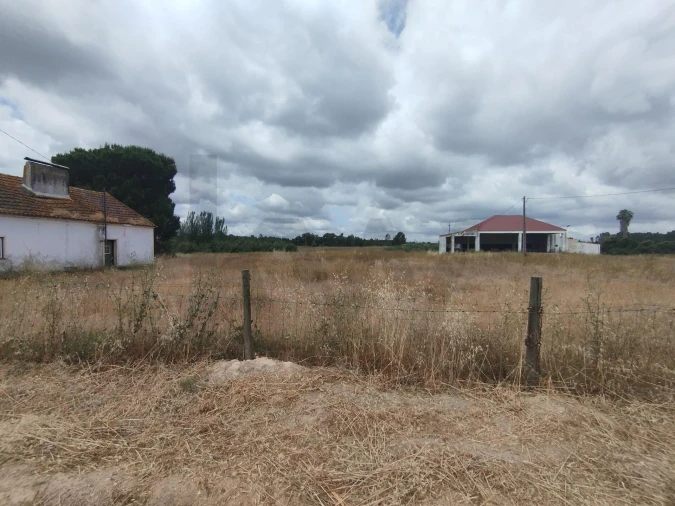 Quinta T3 para Venda em Santo Estêvão Foto 12
