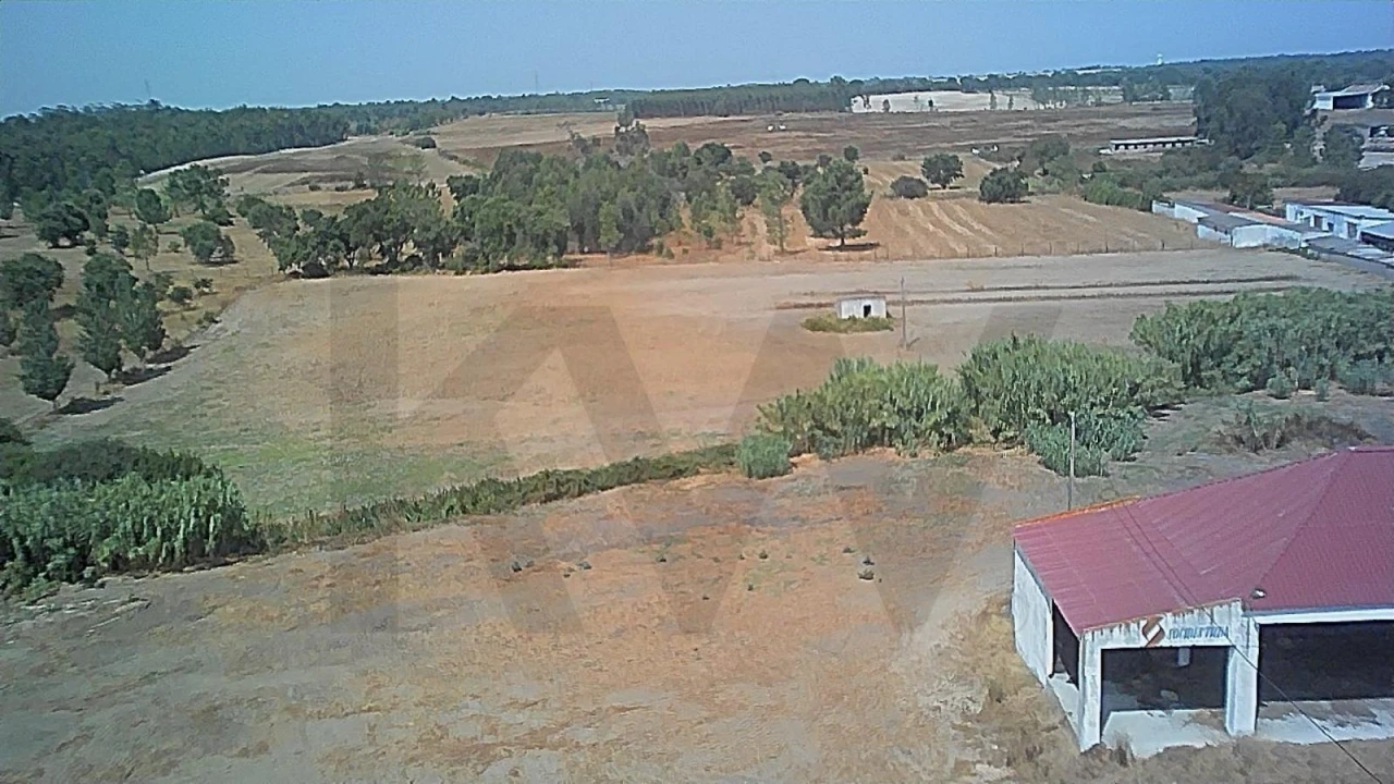 Quinta T3 para Venda em Santo Estêvão Foto 25