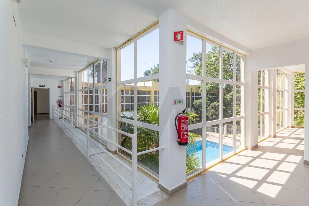 Negócio para Venda em Charneca de Caparica e Sobreda Foto 26