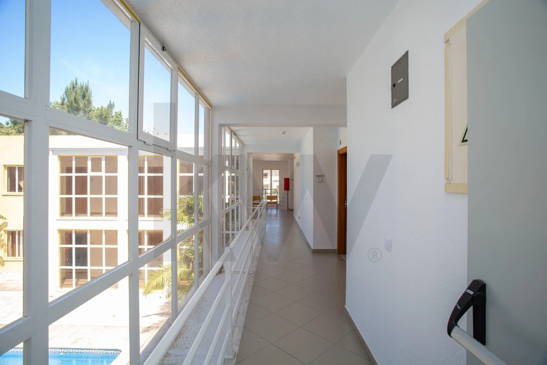 Negócio para Venda em Charneca de Caparica e Sobreda Foto 19