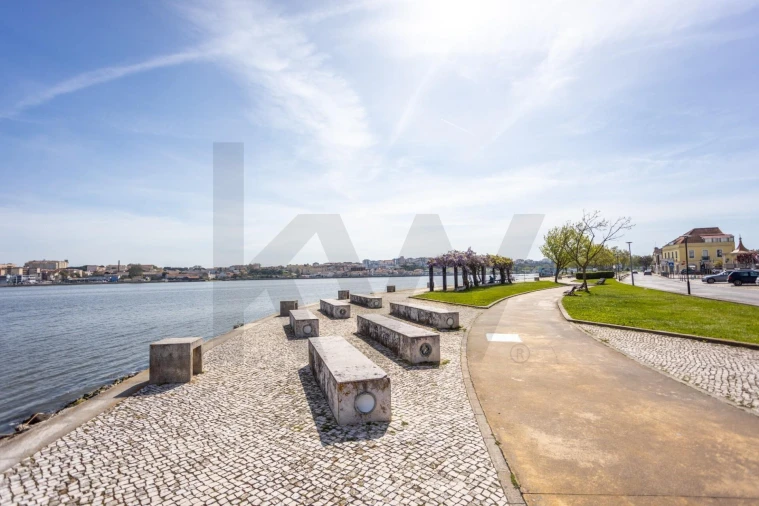 Loja para Trespasse em Amora Foto 14